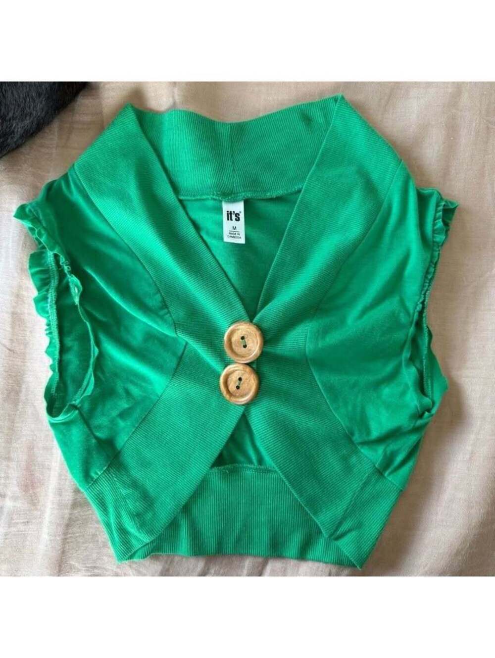 Vintage Green Women's Crop Top with Cute Button Detail